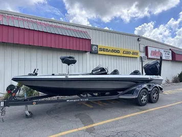 2015 Ranger Z521C