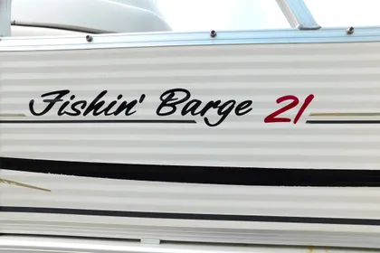 2010 Sun Tracker 21 Fishing Barge