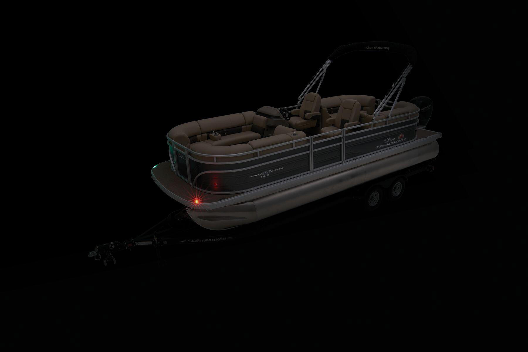 Manufacturer Provided Image: Sun Tracker Party Barge 22 DLX