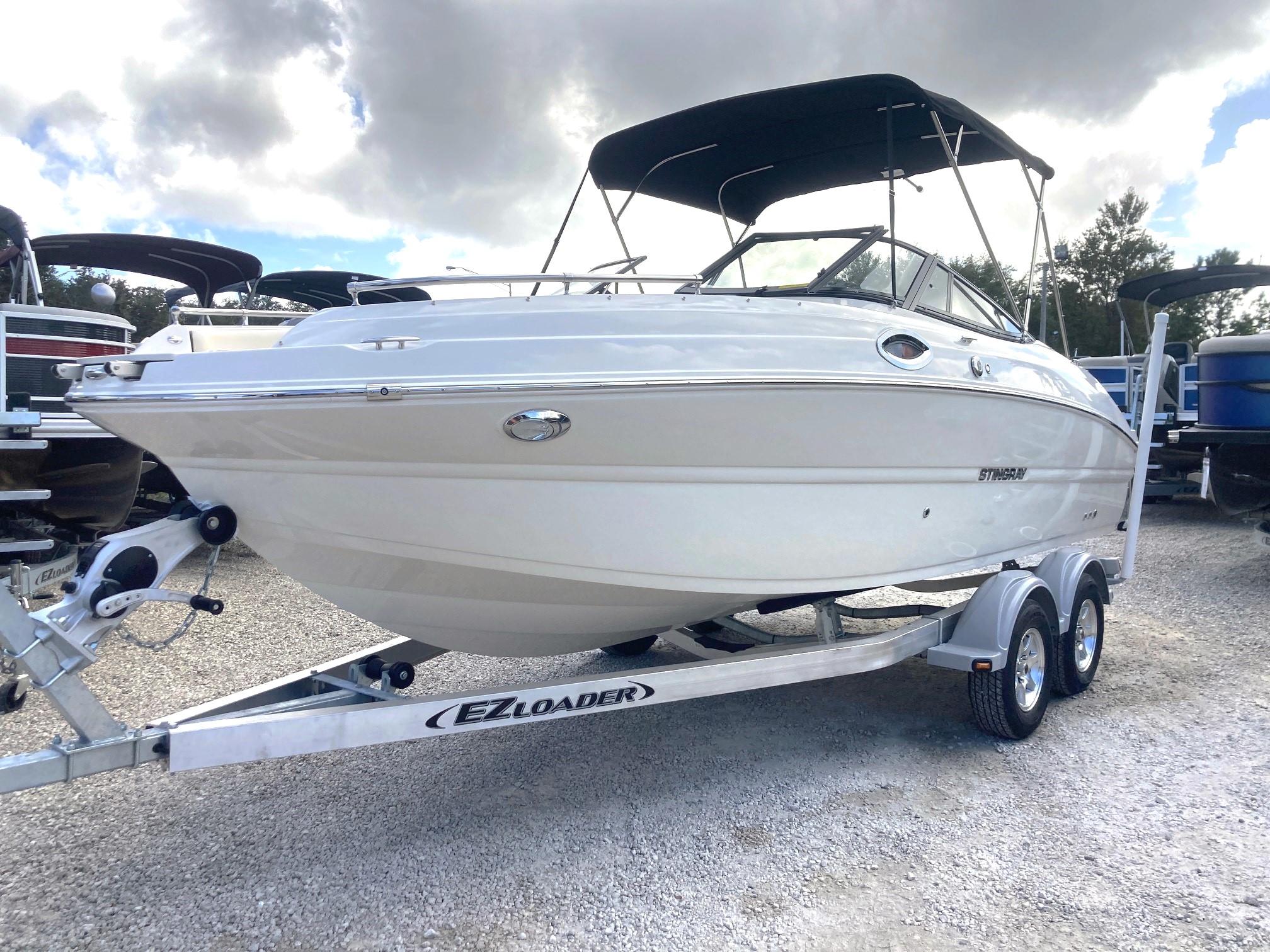 New 2023 Stingray 211dc, 32003 Fleming Island - Boat Trader