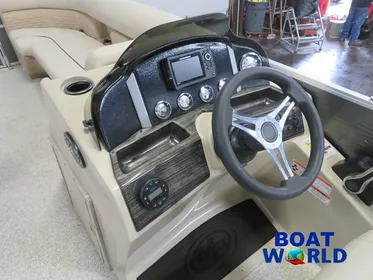 2022 Montego Bay Pontoons 8522 Fish & Cruise Deluxe Pontoon & Suzuki 115HP 4