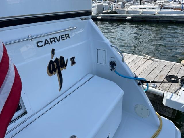 1999 Carver 356 Aft Cabin Motor Yacht