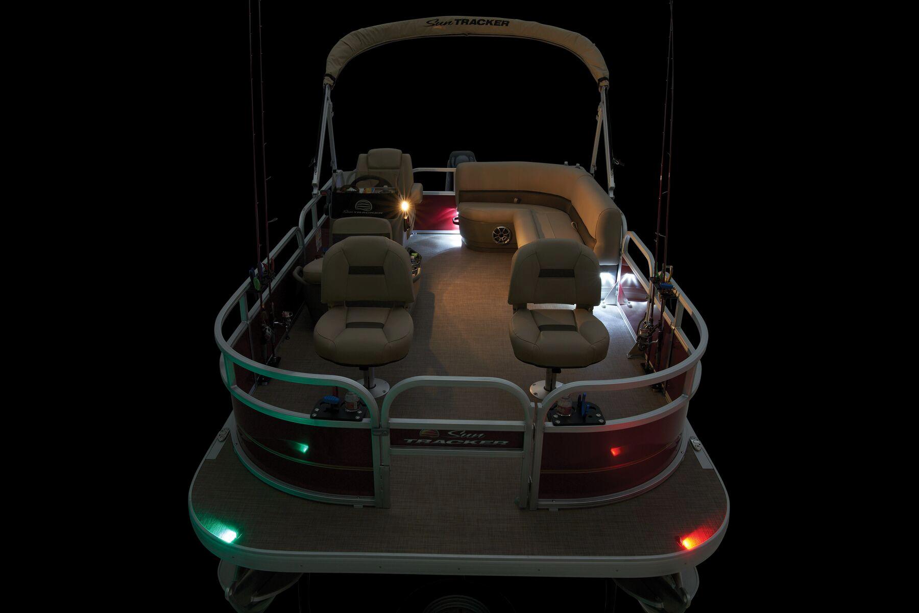 Manufacturer Provided Image: Sun Tracker Bass Buggy 16 XL Select
