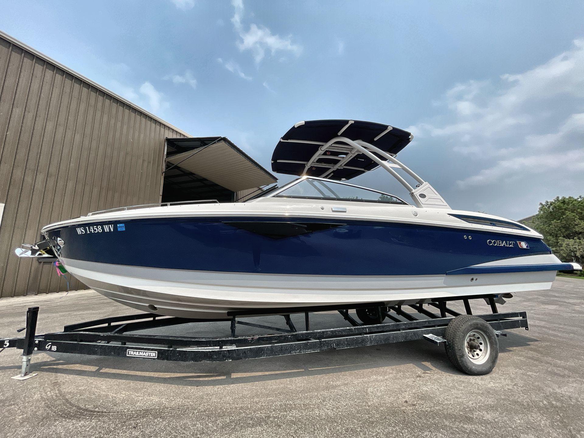 Used 2022 Cobalt A29, 53066 Oconomowoc - Boat Trader