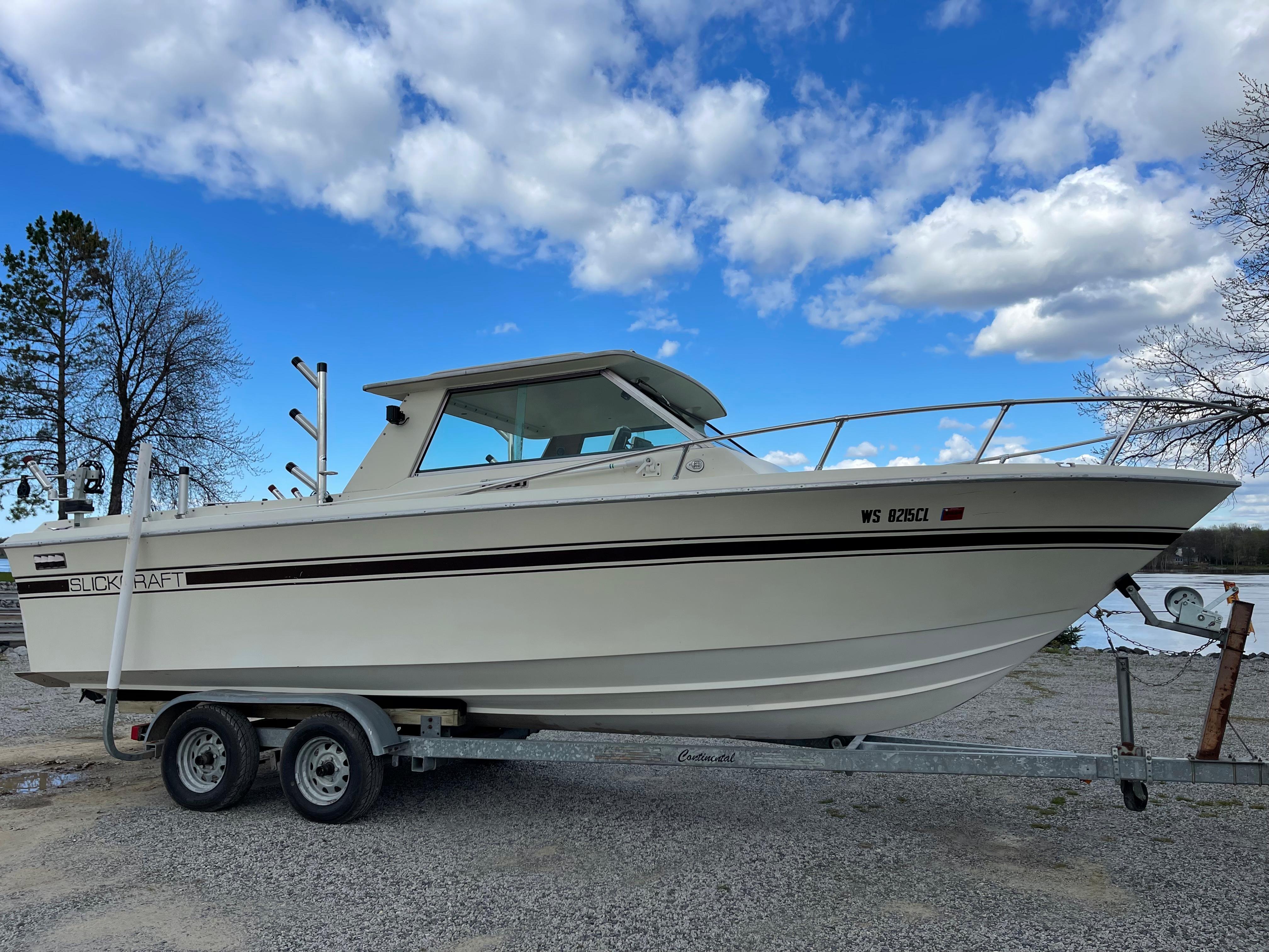 Shop Used 1973 Slickcraft 235 For Sale In Baudette | BoatTrader