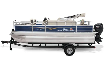 Bass Buggy 18 DLX Fishing Pontoon