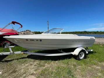 1999 Bayliner 1954 Capri