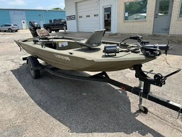 2018 Tracker Grizzly 1548 T Sportsman