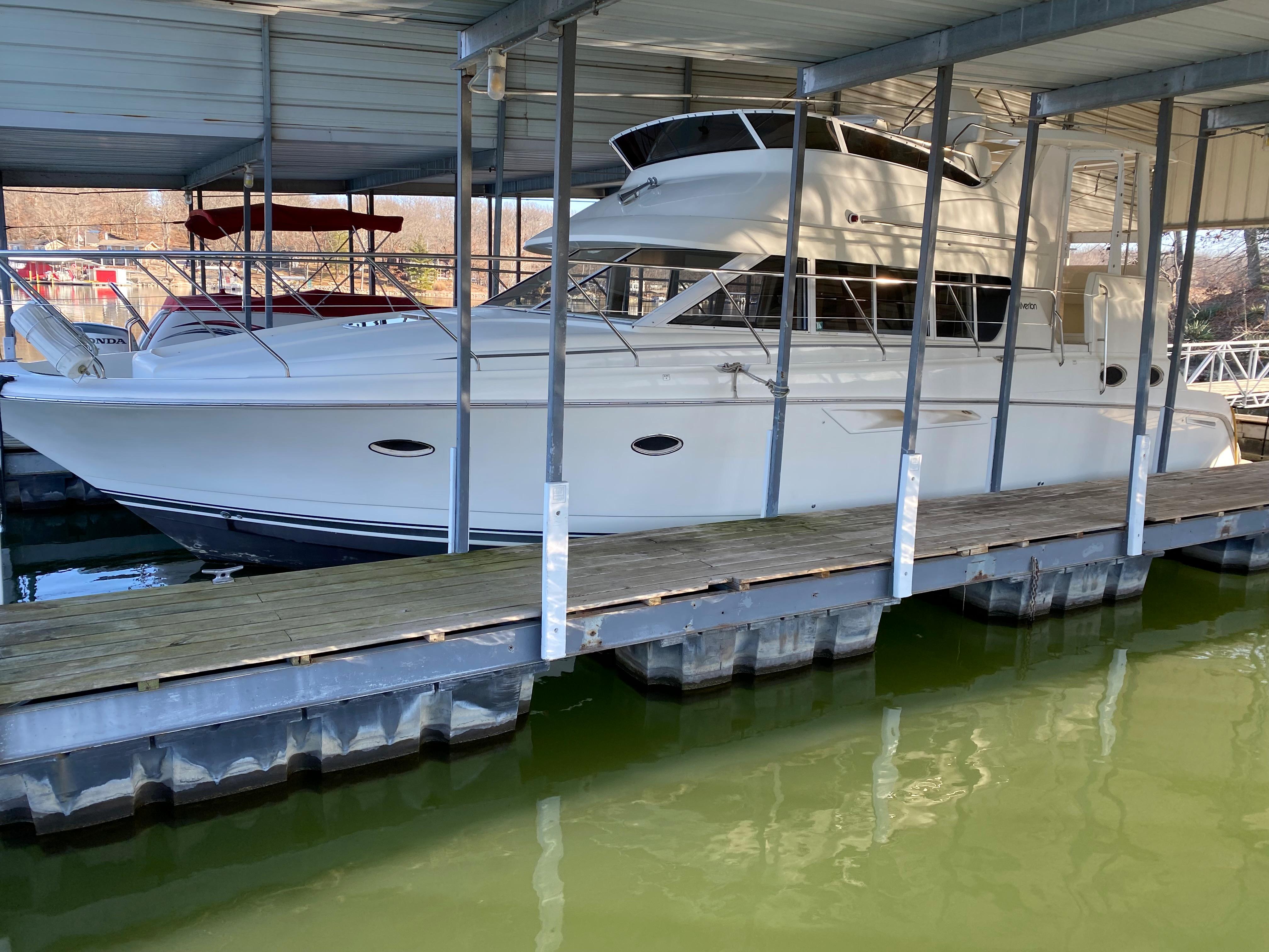 Used 1998 Silverton 442 Cockpit Motor Yacht, 65065 Osage Beach - Boat ...