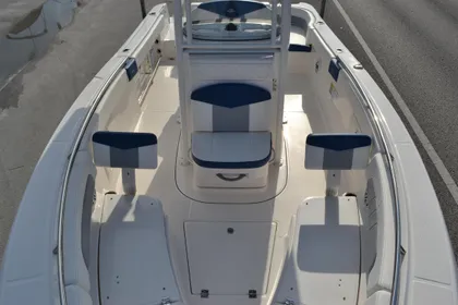 2023 Robalo 242 EX