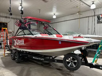 2004 MasterCraft Xstar