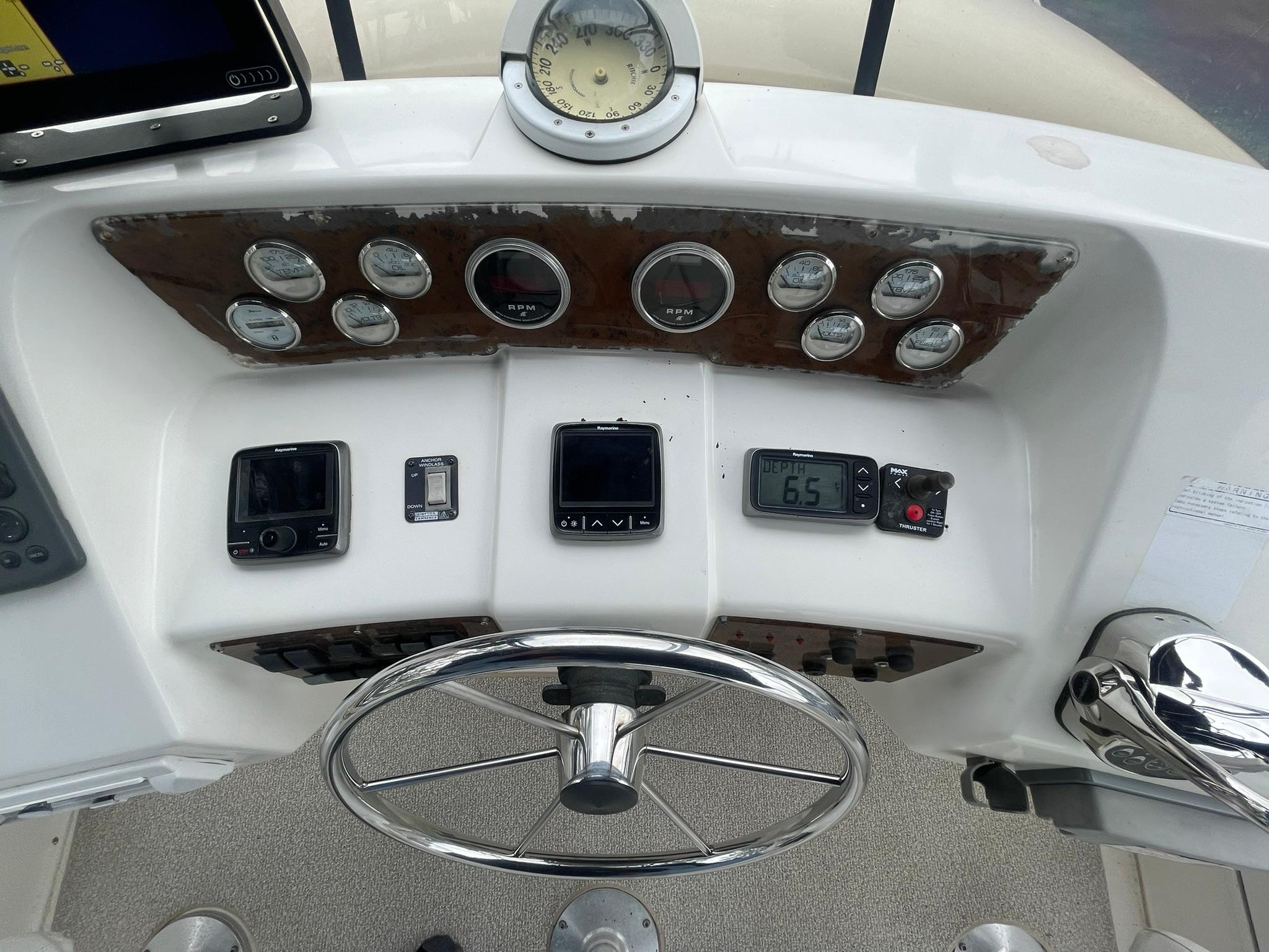 HELM VIEW WITH UPDATED AUTO PILOT, TRIDATA & BOW THRUSTER!!
