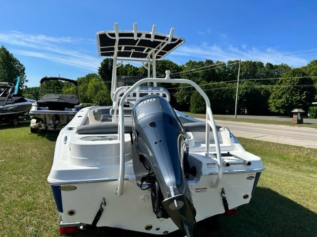 New 2023 NauticStar 2102 Legacy, 49720 Charlevoix - Boat Trader