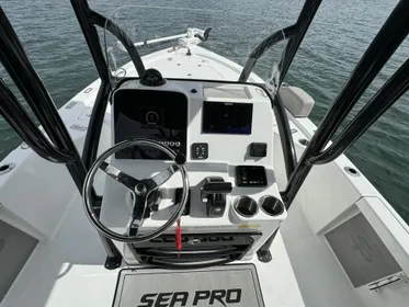 2024 Sea Pro 210 DLX