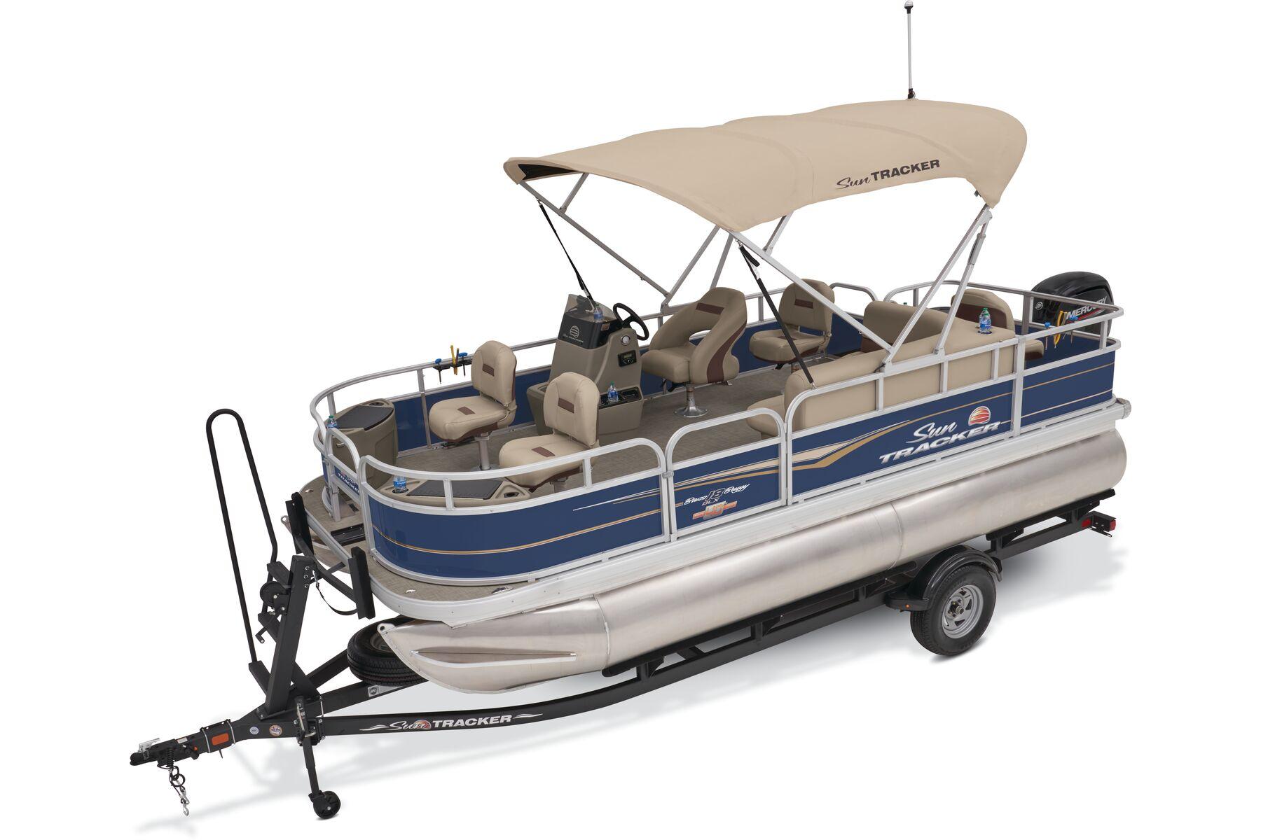 New 2024 Sun Tracker Bass Buggy 18 DLX, 40356 Nicholasville Boat Trader