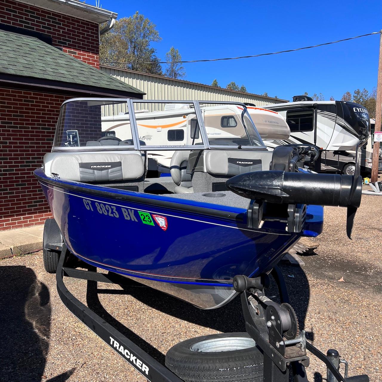 Used Tracker Pro Guide V Wt Montross Boat Trader