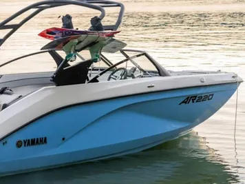 2024 Yamaha Boats AR220