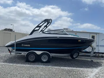 2021 Yamaha Boats 212S