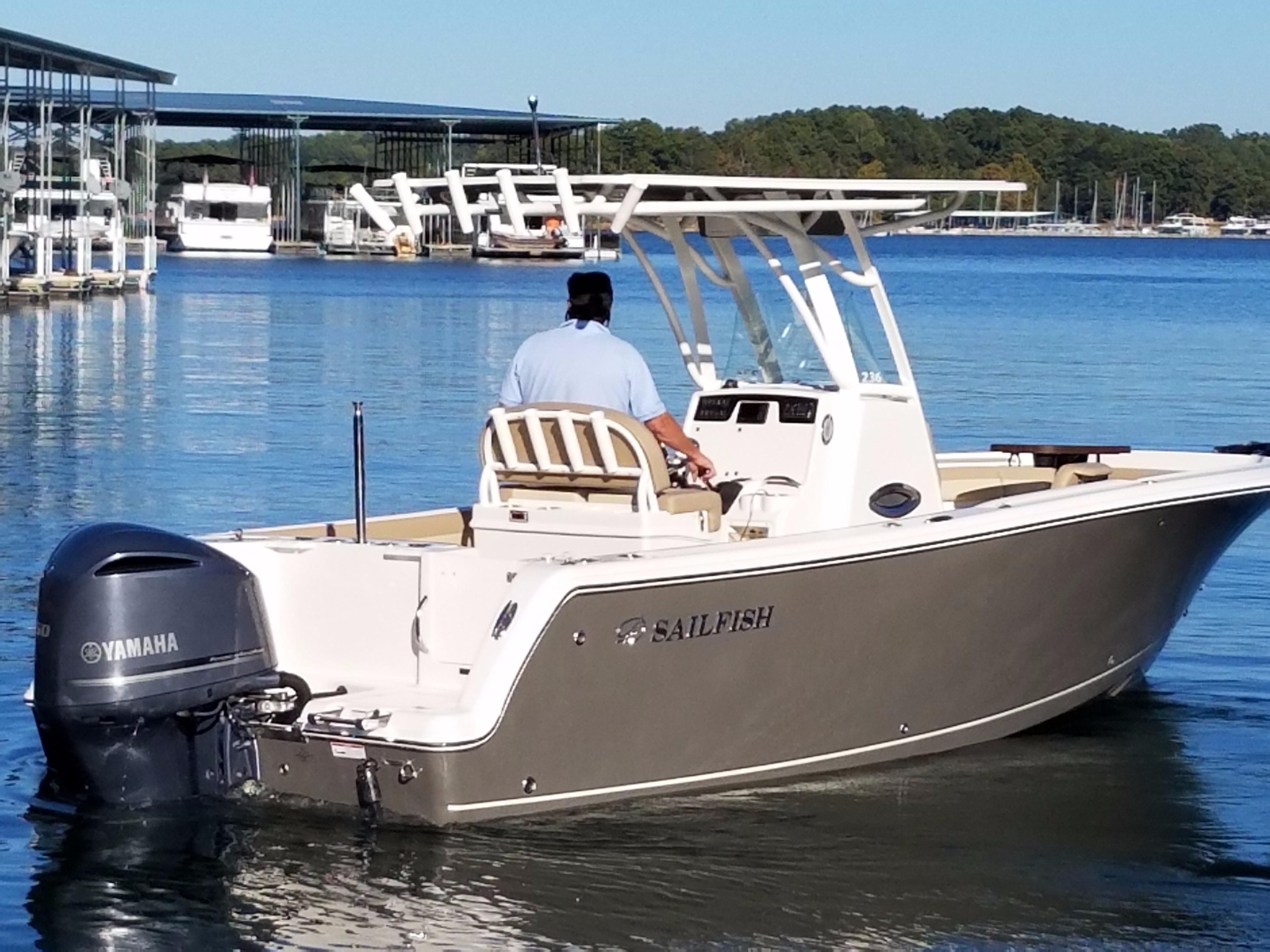 New 2023 Sailfish 241 CC, 30518 Buford - Boat Trader