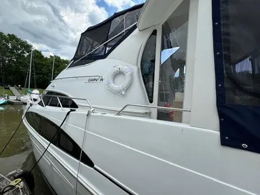 2001 Carver 444 Cockpit Motor Yacht