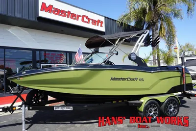 2023 MasterCraft NXT22