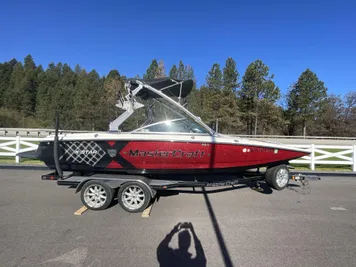 2008 MasterCraft Xstar