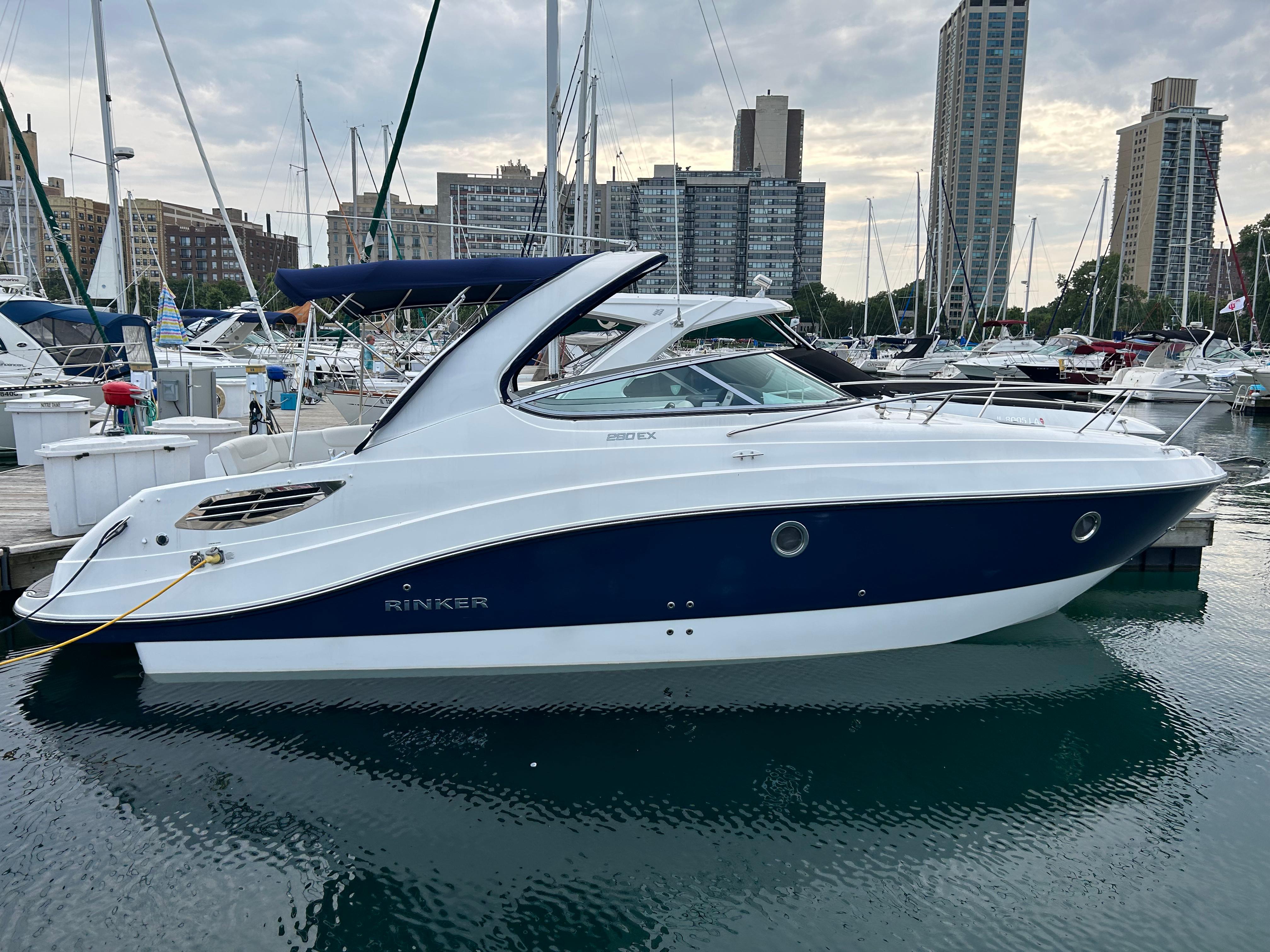 Used 2020 Rinker 290 EX, 48080 St. Clair Shores - Boat Trader