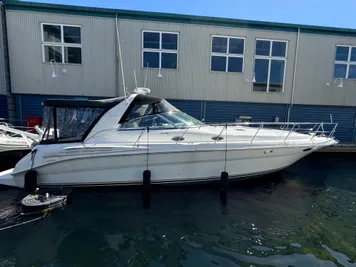 2019 Sea Ray Sundancer 350 Coupe