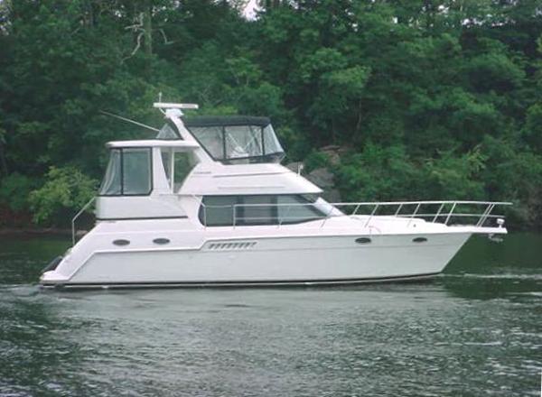 Used 1999 Carver 356 Aft Cabin Motor Yacht 38852 Iuka Boat Trader