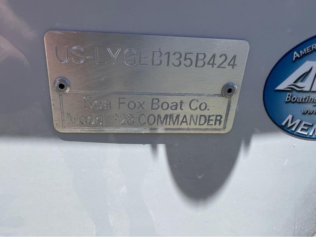 2024 Sea Fox 328 Commander