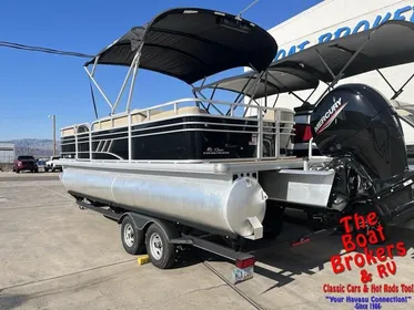 2020 sun-tracker,tracker Party Barge 22DLX