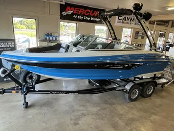 2023 Crownline 220 SS SURF