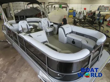 2024 Bentley Pontoons Legacy 220 Navigator Quad Lounge Pontoon & Honda 4