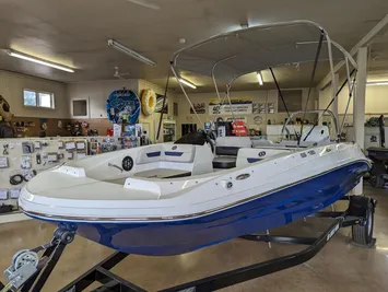 2023 Hurricane 185 SunDeck Sport OB