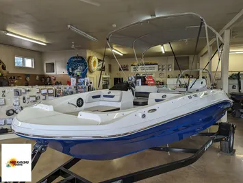 2023 Hurricane 185 SunDeck Sport OB