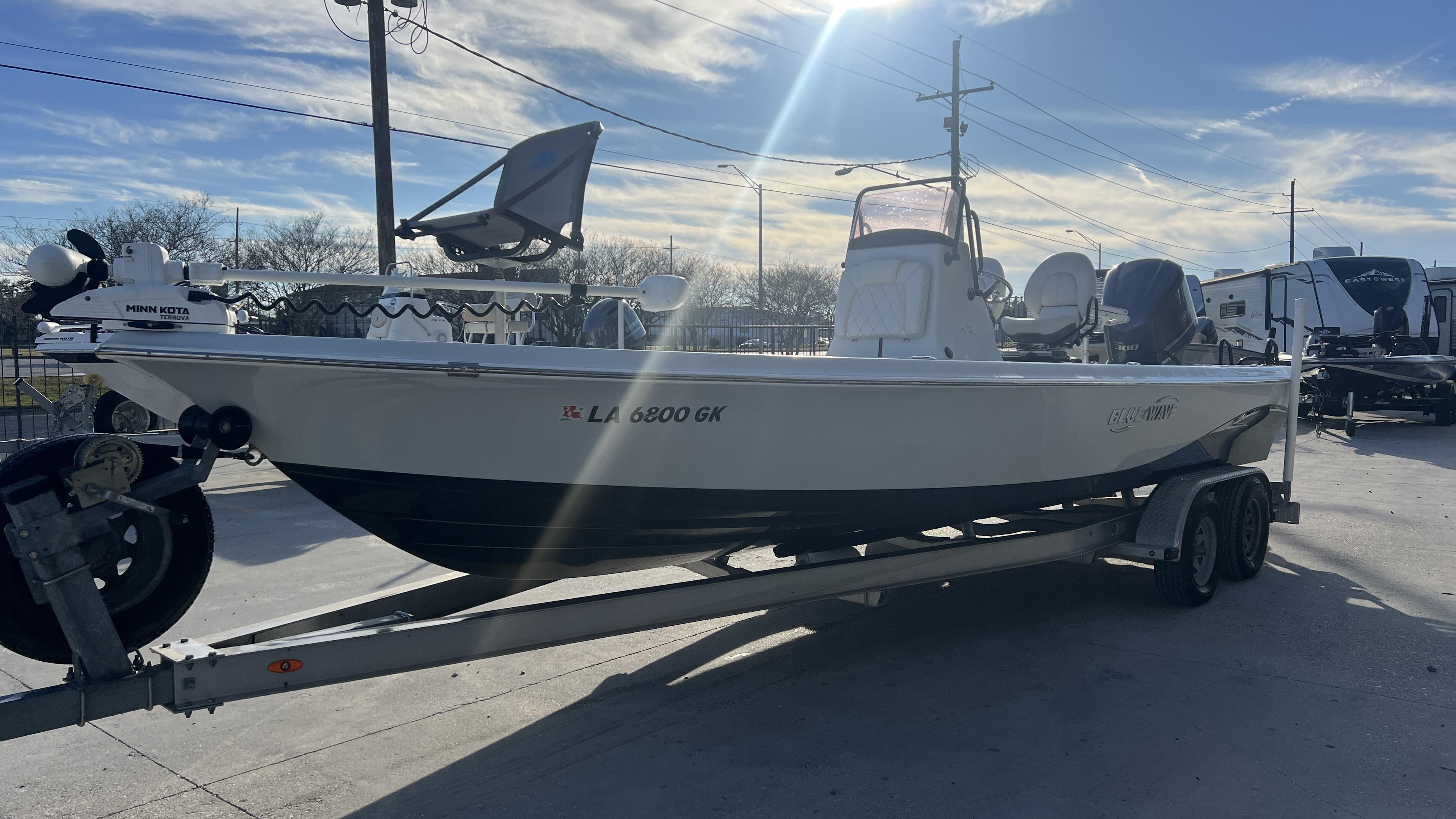 Used 2018 Blue Wave 2400 Pure Bay, 70072 Marrero - Boat Trader