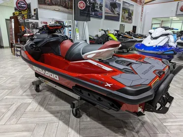 2024 Sea-Doo RXT®-X® 325 Fiery Red Premium