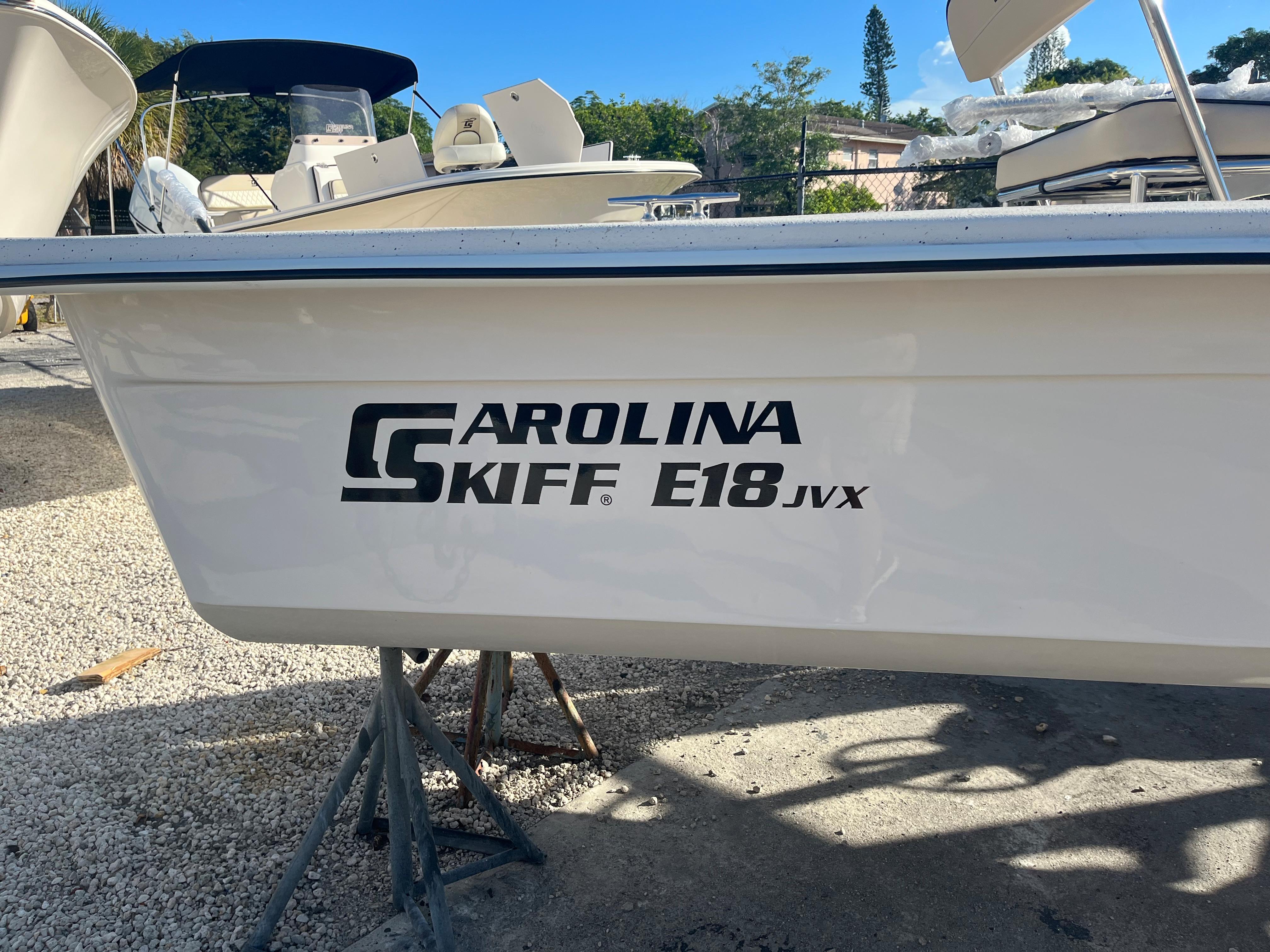 2024 Carolina Skiff e18 jvx