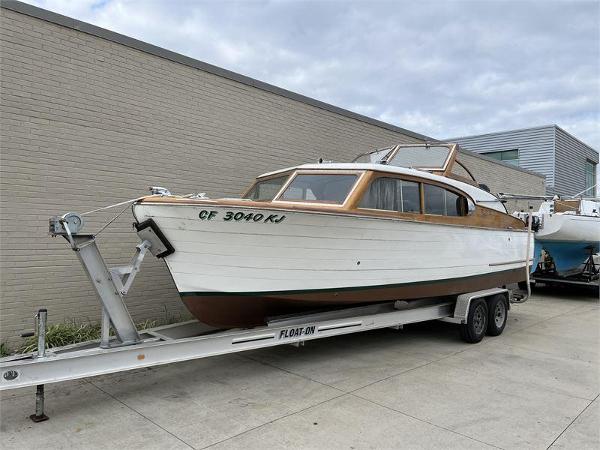 Used 1956 Chris-Craft Sedan, 49001 Kalamazoo - Boat Trader