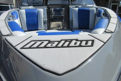 2020 Malibu Wakesetter 25 LSV