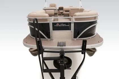 2024 Sun Tracker SportFish 22 DLX