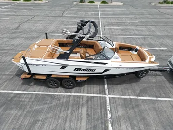 2022 Malibu Wakesetter 23 MXZ