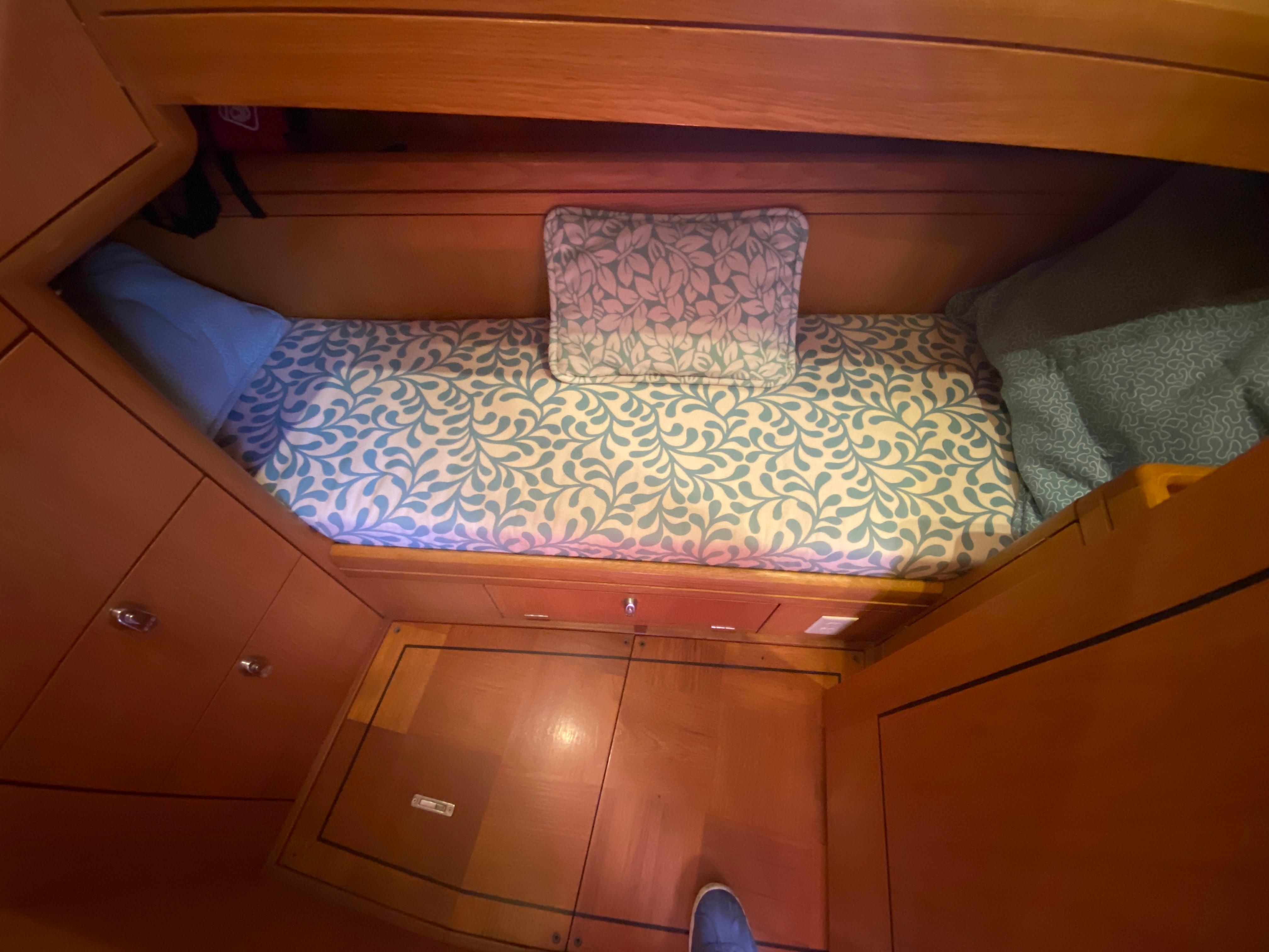 Double Berth Guests Cabin. 