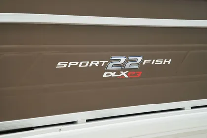 2024 Sun Tracker SportFish 22 XP3