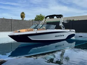 2024 MasterCraft XT25