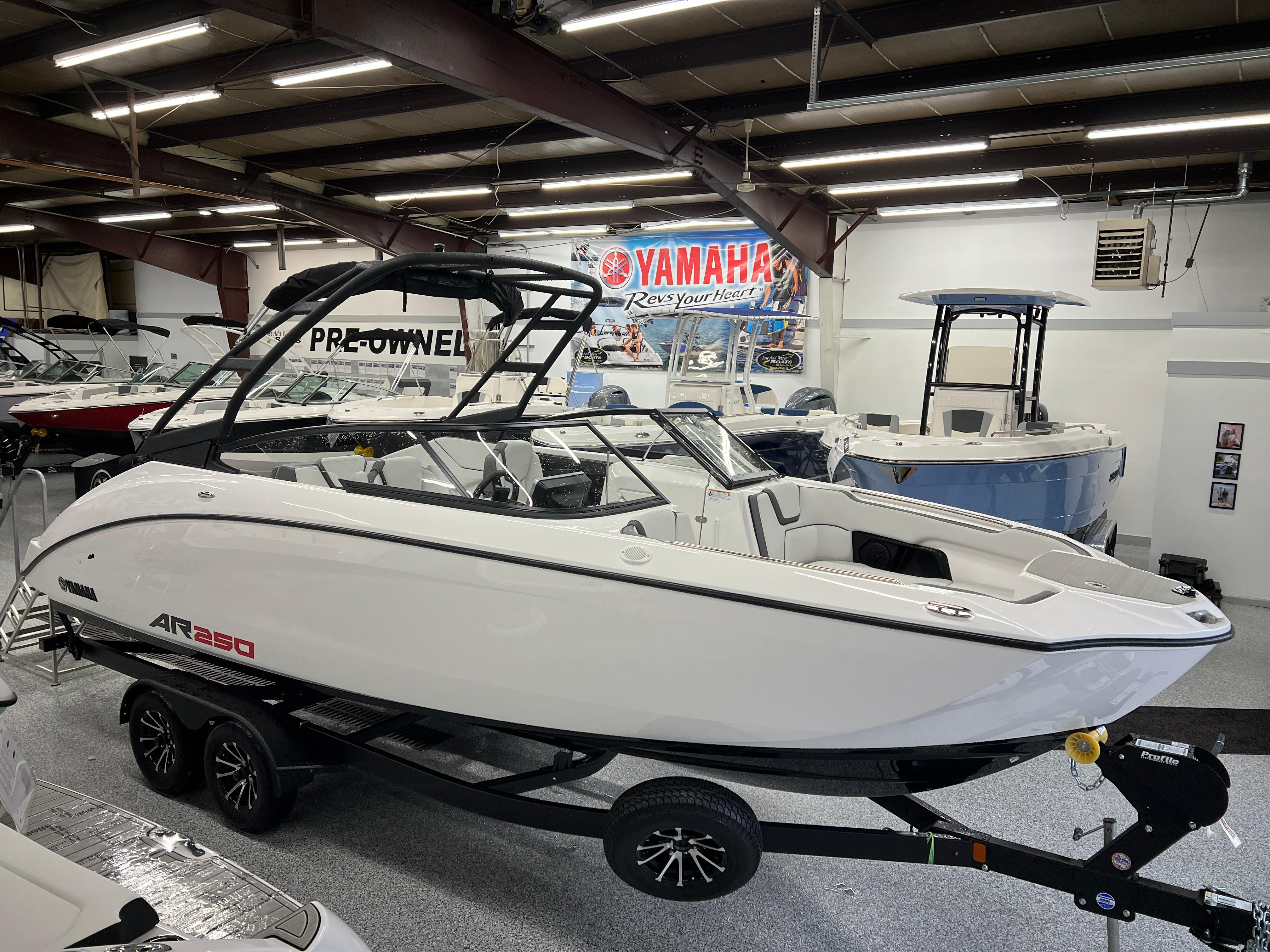 New 2024 Yamaha Boats AR250, 46219 Indianapolis Boat Trader