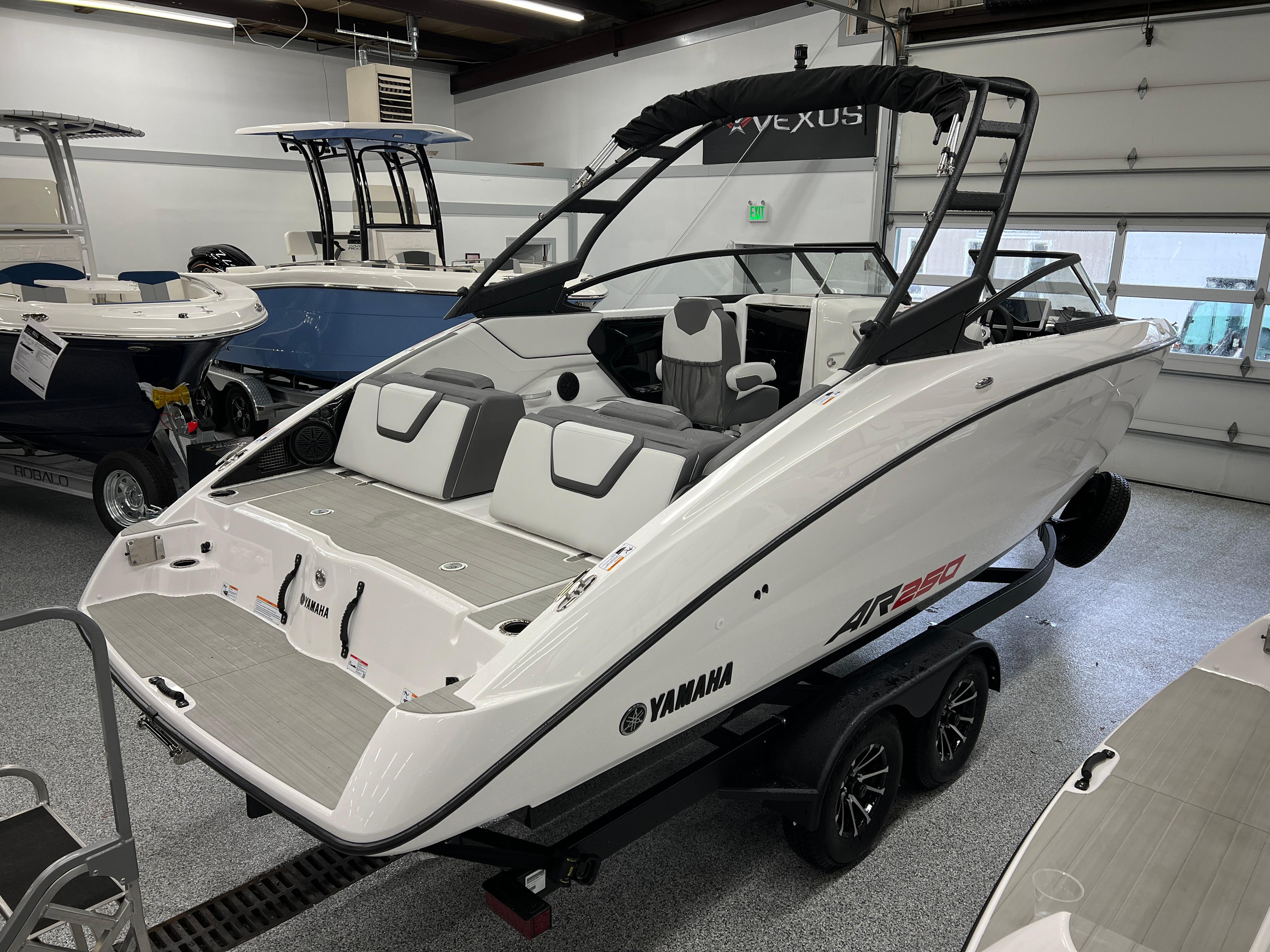 New 2024 Yamaha Boats AR250, 46219 Indianapolis Boat Trader
