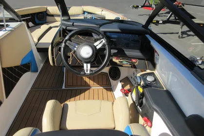 2020 Nautique Super Air GS22E