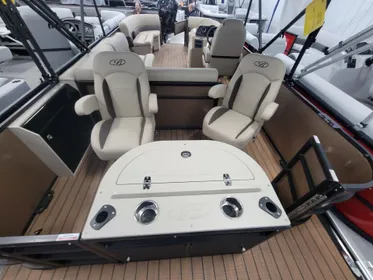 2024 Bentley Pontoons Fish 220 Fish-N-Cruise