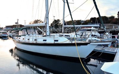 36' Island Packet Yacht For Sale - New & Used. Page 1